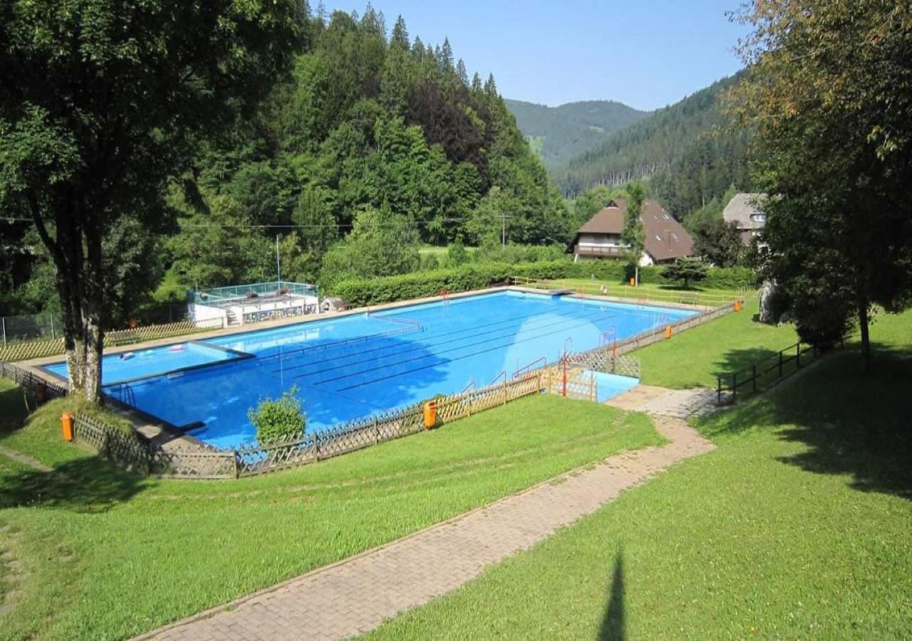 Hotel Waldeck In Todtnau Bagian luar foto
